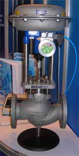PNEUMATIC ACUTATOR TYPE P5 / R5 with integral E/P positioner 